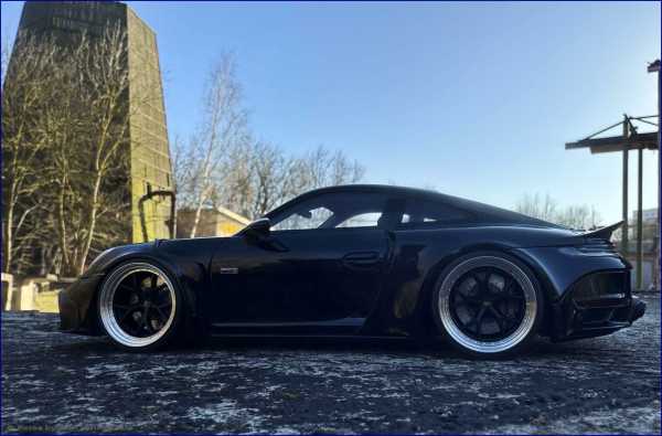 1:18 Porsche 911 Brabus 900 Rocket R 2023 - Breitbau - inkl. OVP